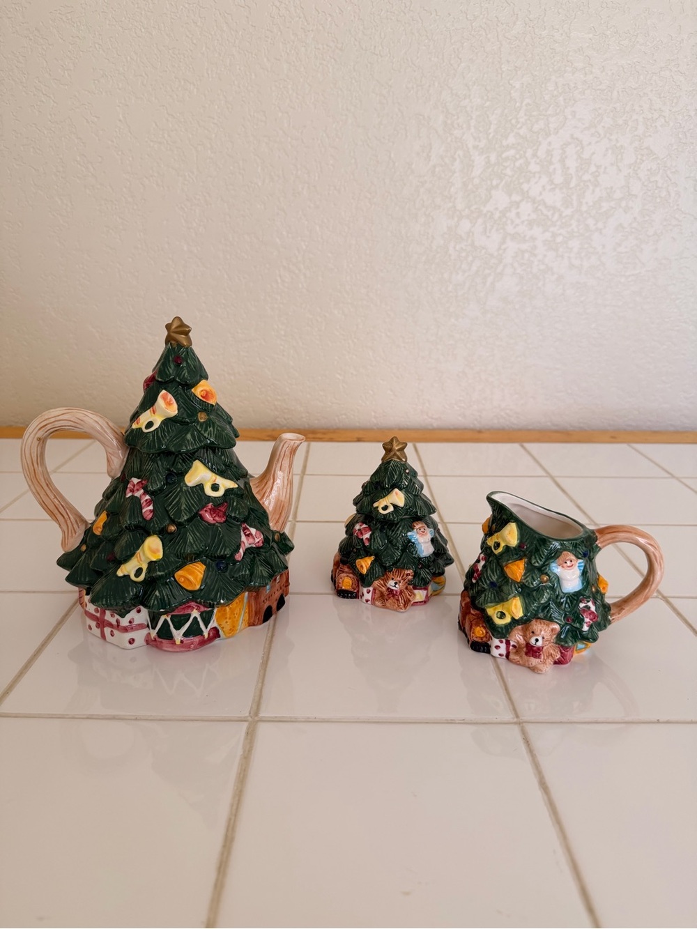 Vintage Christmas Holiday Ceramic Christmas Tree Teapot, Creamer, Sugar Lot of 3